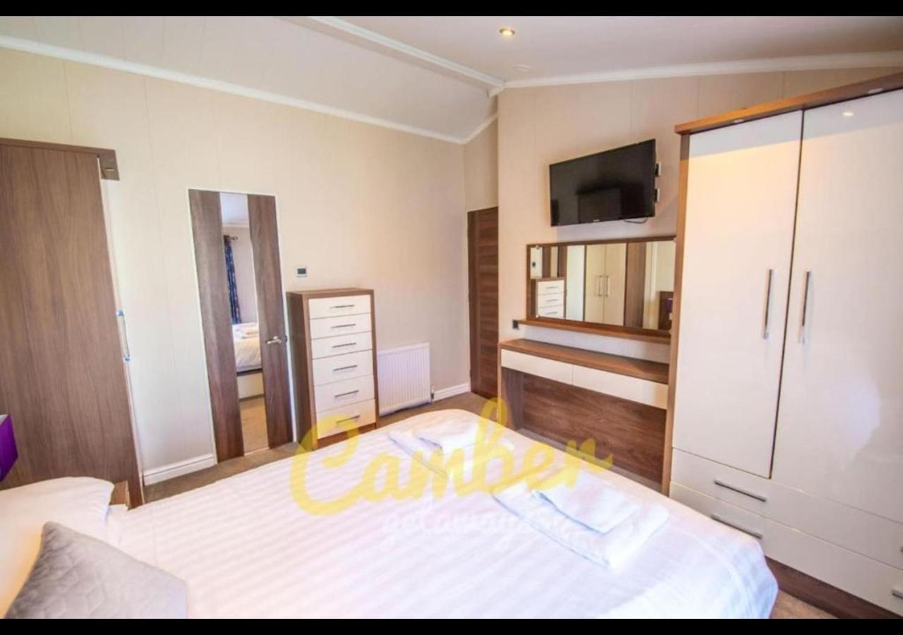 Mp768 - Camber Sands Holiday Park - Huge Lodge - Small Dog Friendly - Sleeps 8 エクステリア 写真